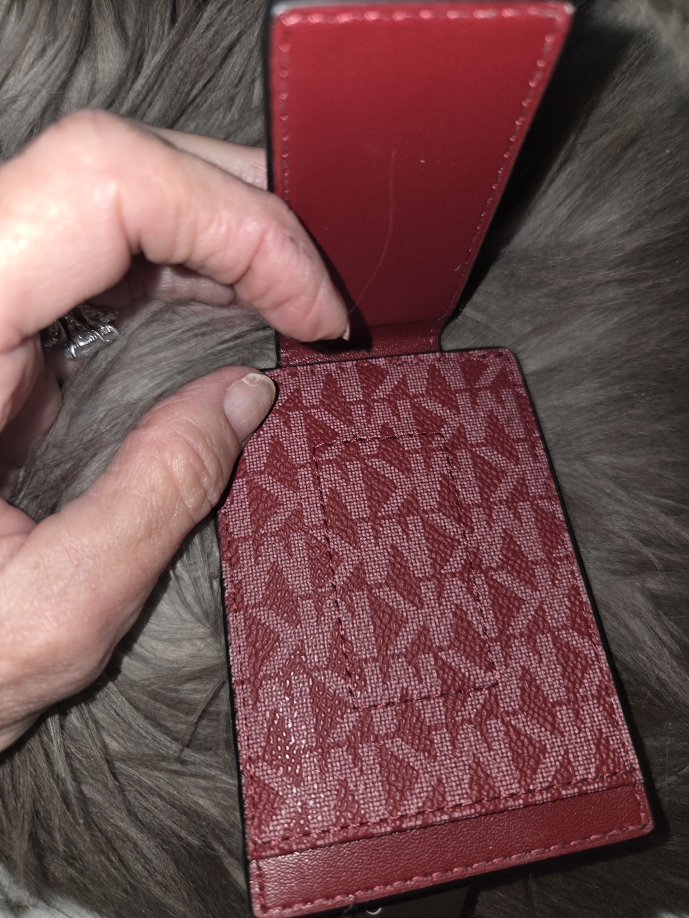 Michael Kors Red Signature MK Card Holder with Logo Accent - Picture 2 of 4